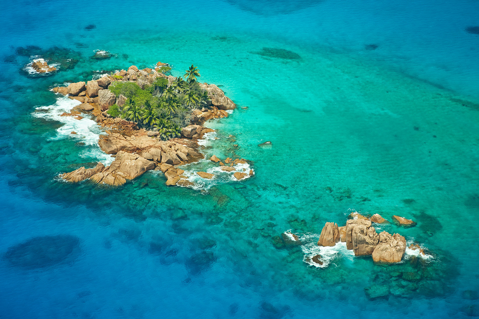 Exploring the Saint Anne Marine National Park in Seychelles: A Dream Natural Paradise
